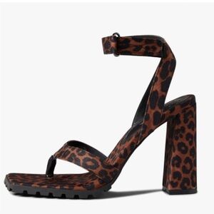 NWT Jessica Simpson Leopard heels with Ankle Strap